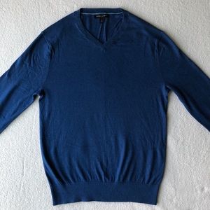 Banana Republic Cotten Blend V Neck Sweater